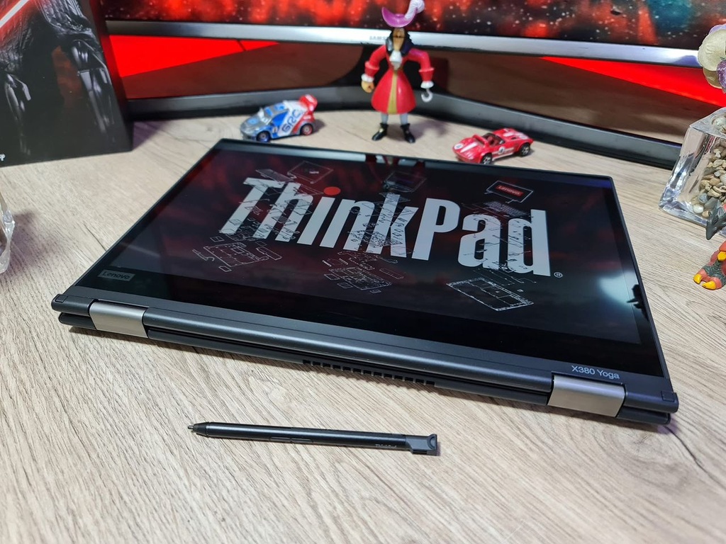 Lenovo Thinkpad Yoga X380 Core i5 8ème génération
